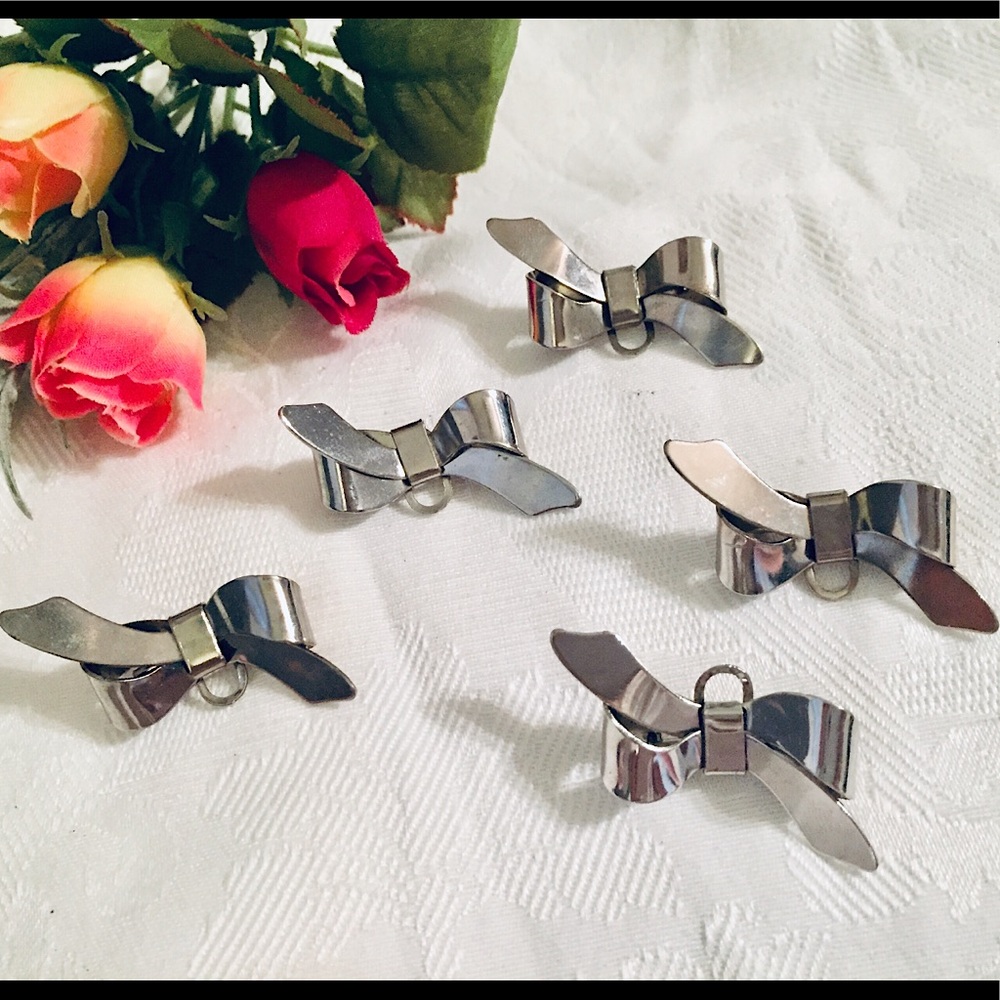 🦋Set of 5 Silver Pin Brooches🦋